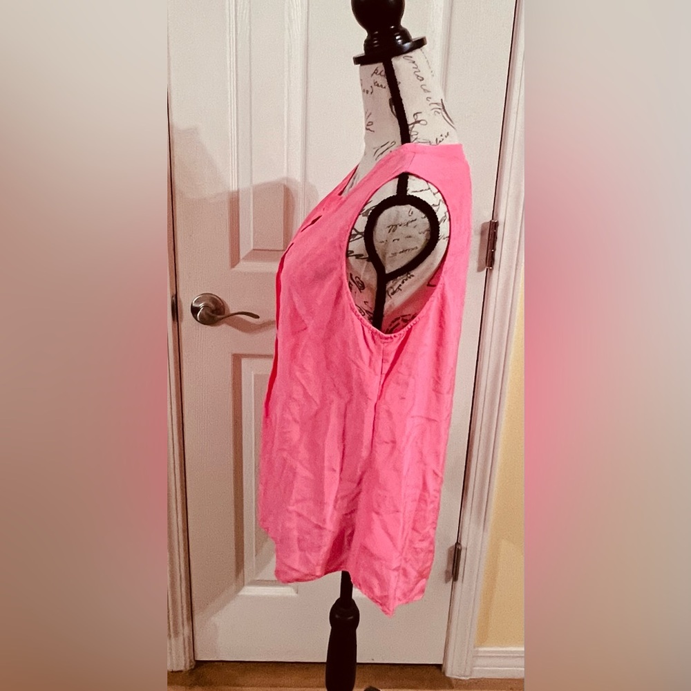Lilly Pulitzer Sleeveless Silk Top- NWOT - Picture 5 of 10
